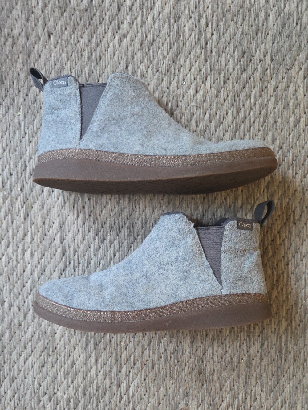 Chaco Gray Felt Chukka Slipper with Brown Sole 8.5 W